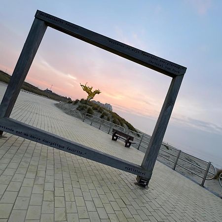 شقة Middelkerke - Frontaal Zeezicht المظهر الخارجي الصورة